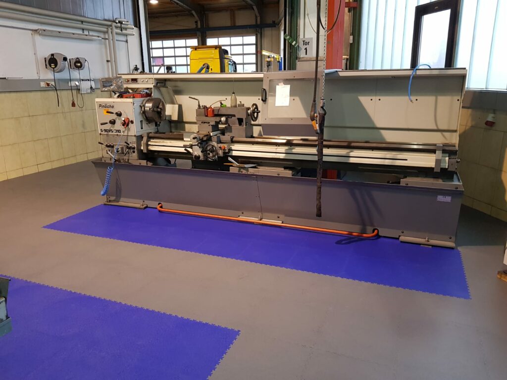 Produktionshalle, Deutschland