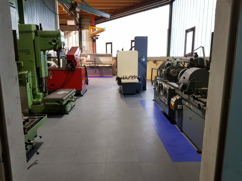 Produktionshalle, Deutschland