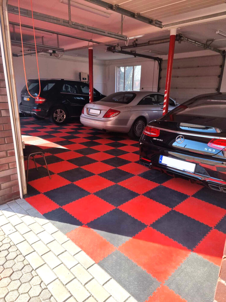 Garage, Polen